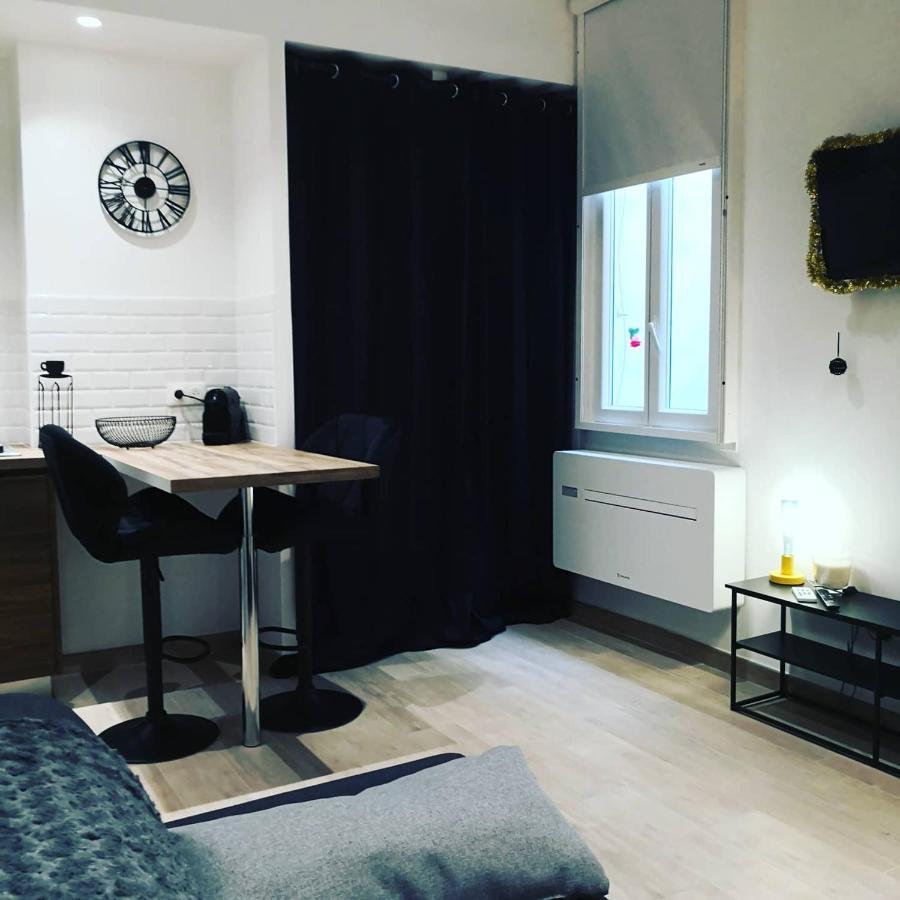 Le Studio Du Vieux Port Apartman Marseille Kültér fotó